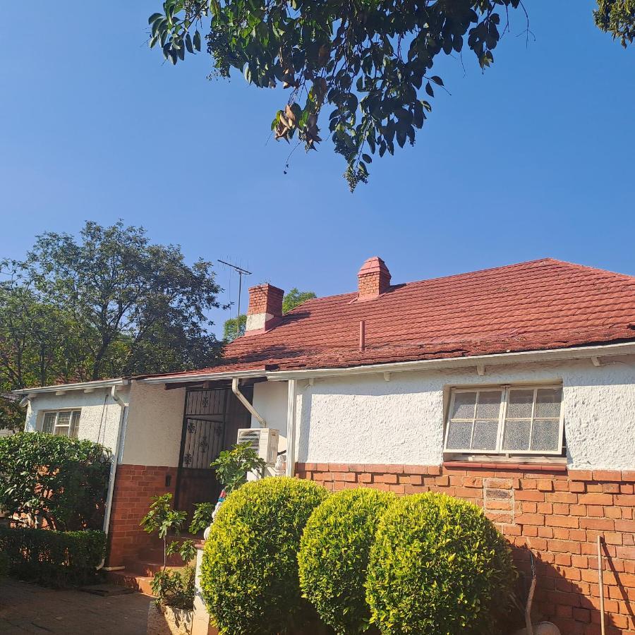 Moonlight Guesthouse Pretoria Exterior photo